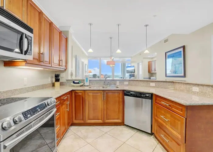 Bel Sole 1102 Spacious Water View Access