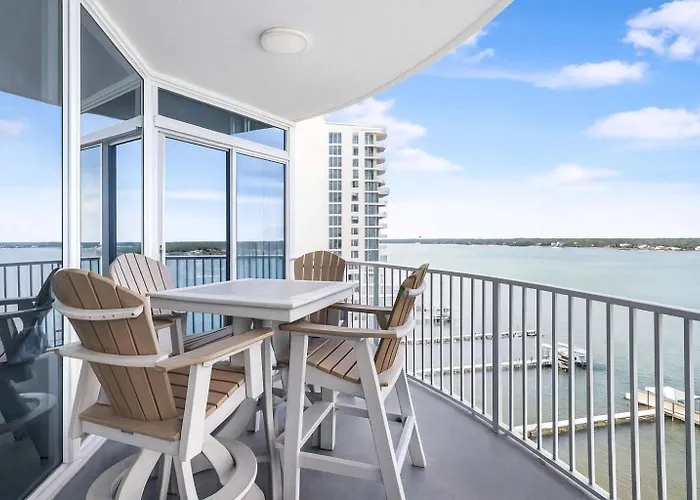 Bel Sole 1102 Spacious Water View Access Holiday home